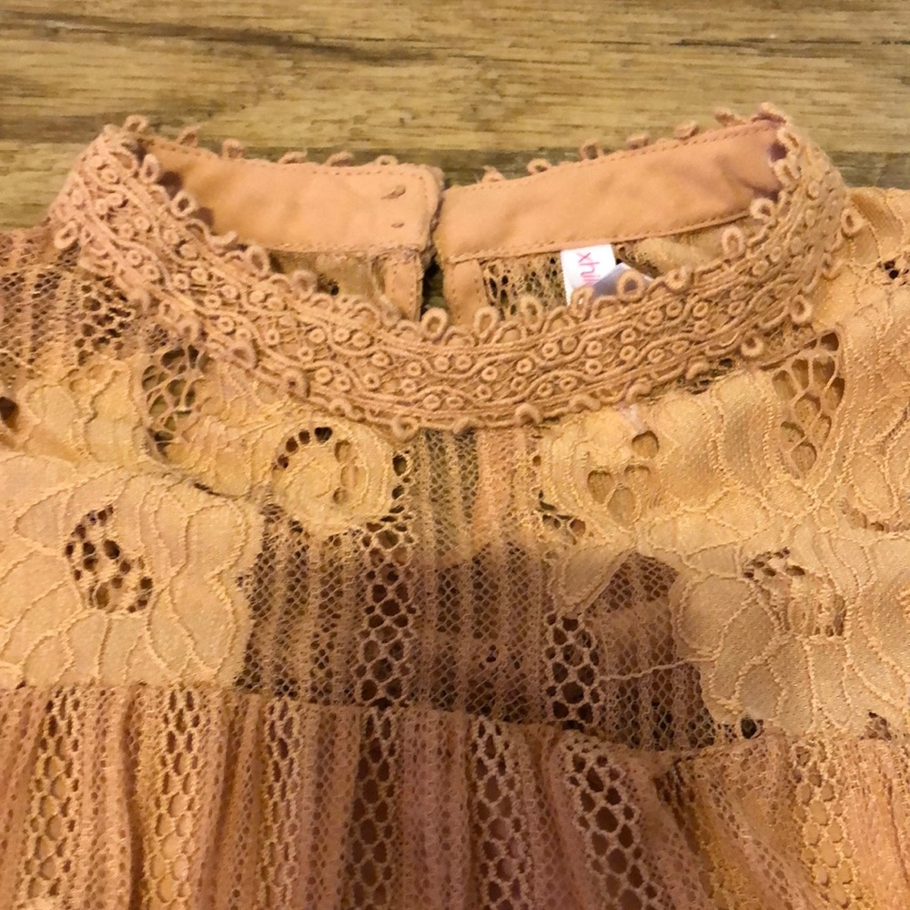 Shirt - Picture 2 of 3